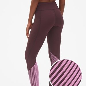 GapFit Textured Stripe Leggings Sculpt Compression